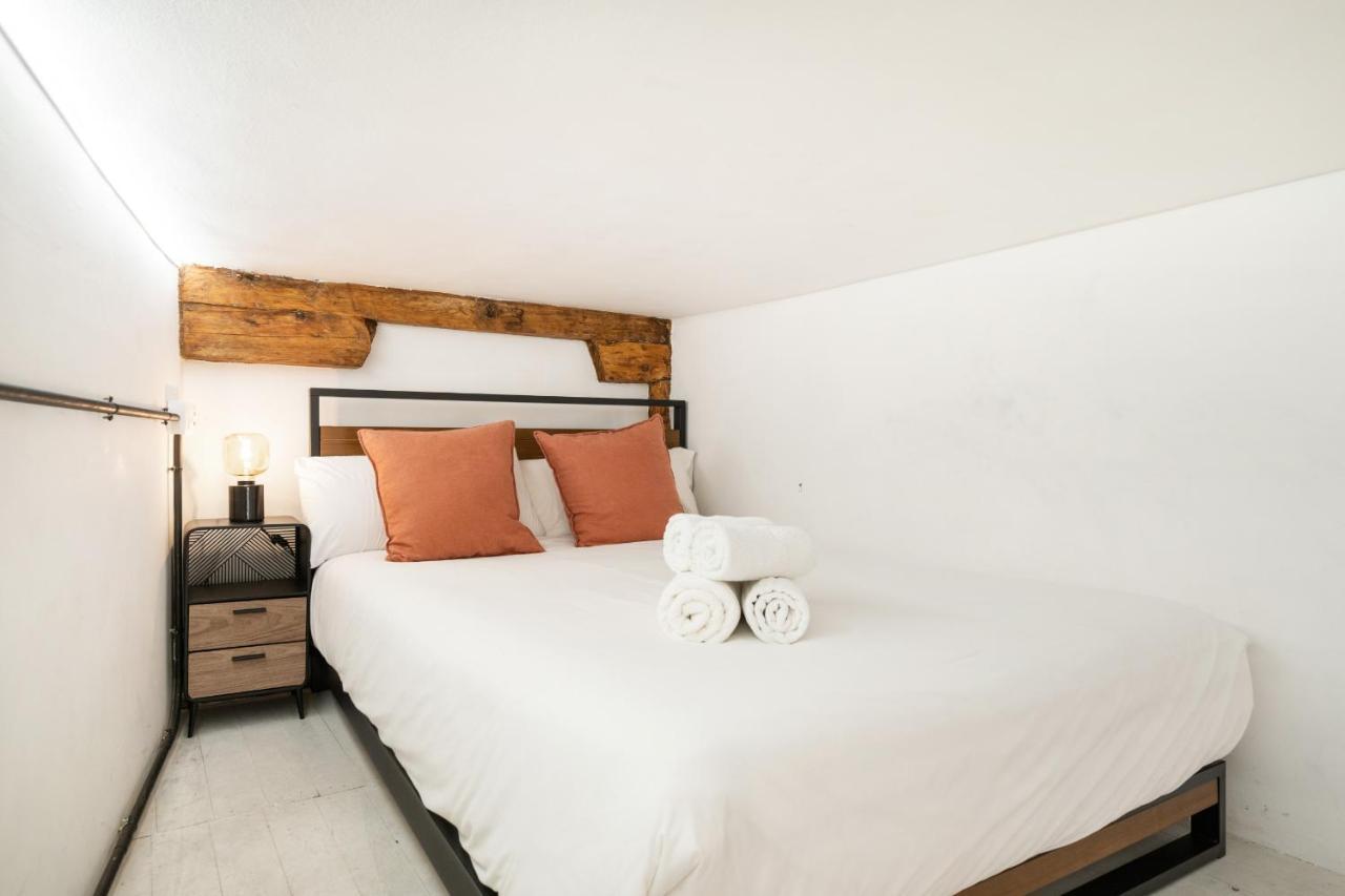 Апартаменты Apartamento De Diseno En El Centro Мадрид Экстерьер фото